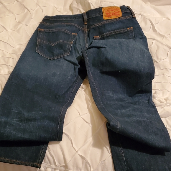 Men's Levi's 501 Jean's 32×32 - Picture 5 of 8